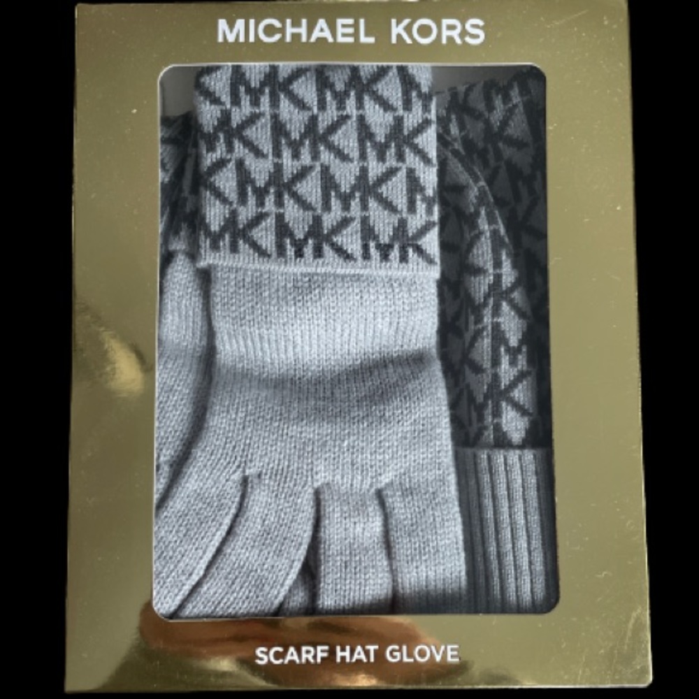 Michael Kors Scarf Hat Glove OS
